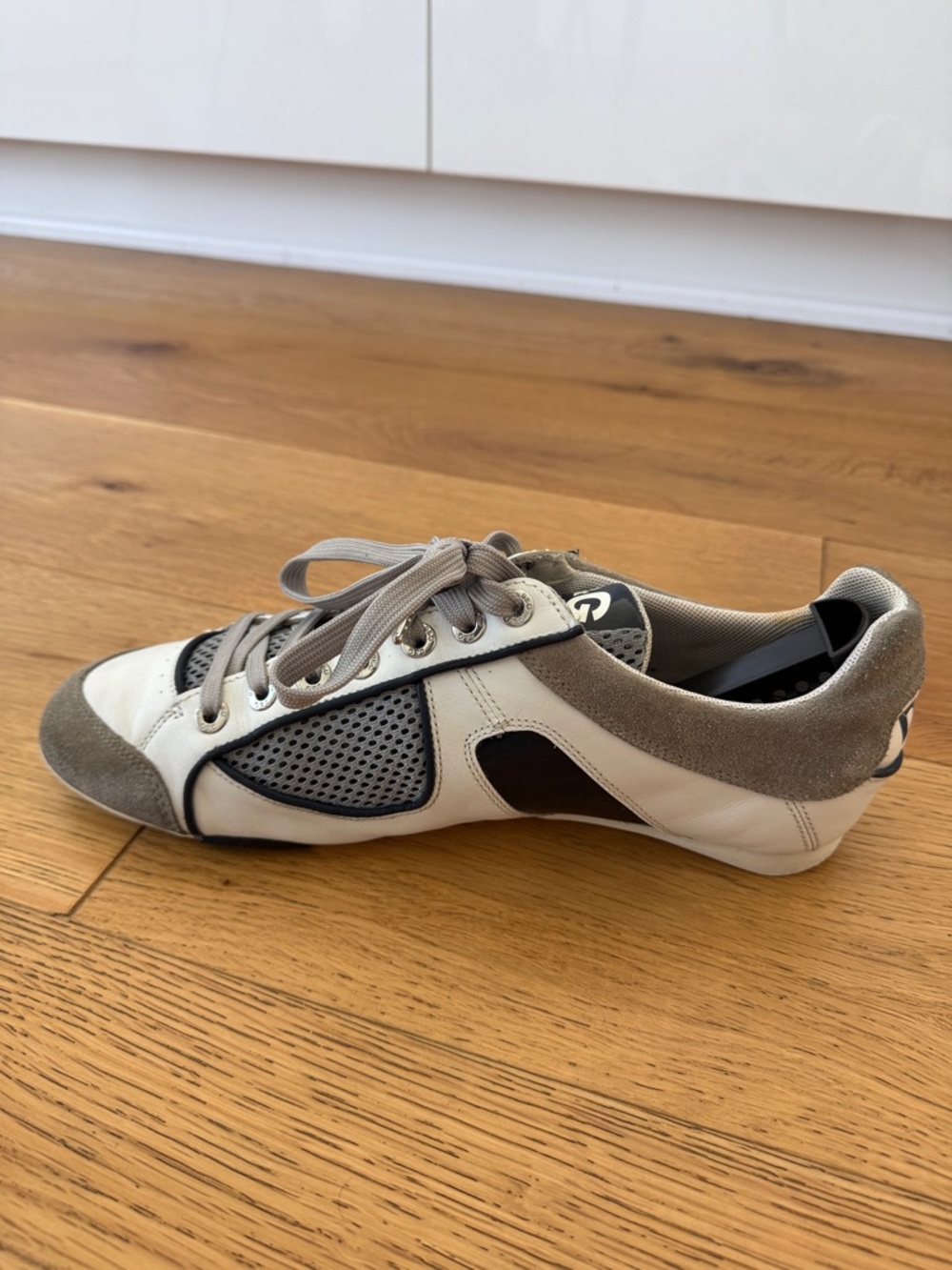 Dolce & Gabana Retro Sneakers - Picture 3 of 5